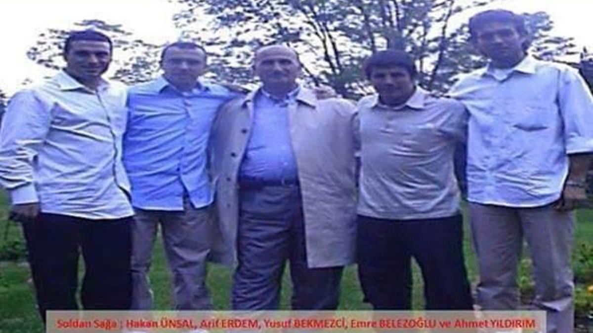 FETÖ'nün "fotoğraf albümü" ele geçirildi
