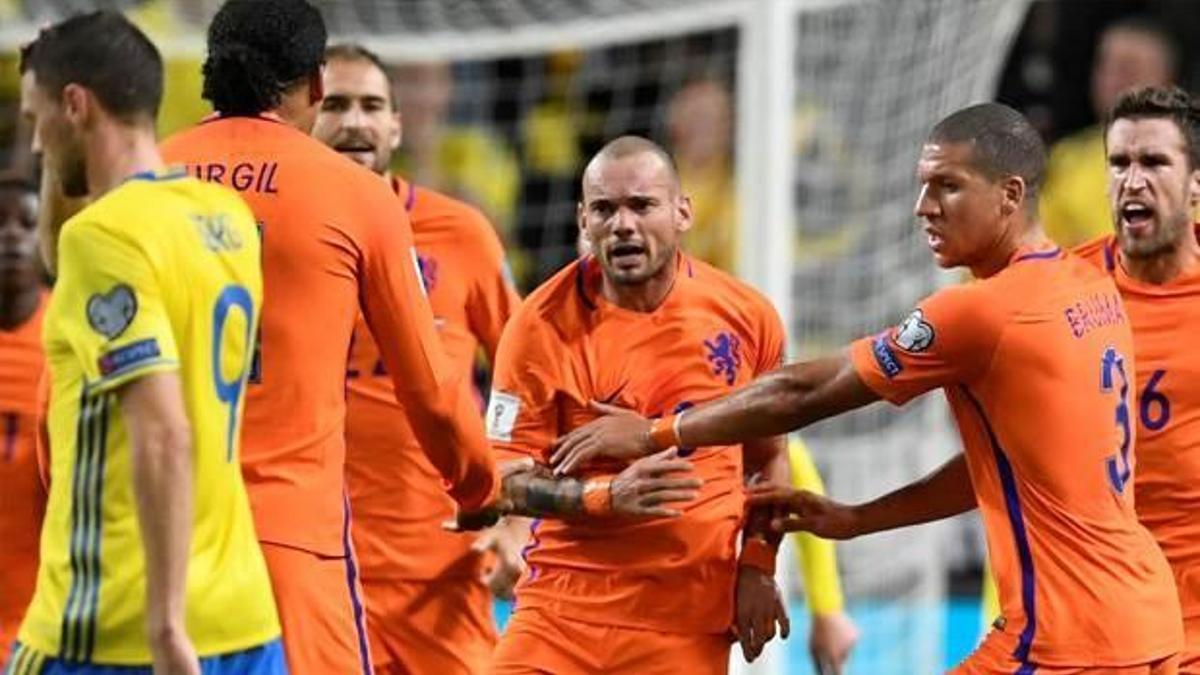 Sneijder hayat verdi!