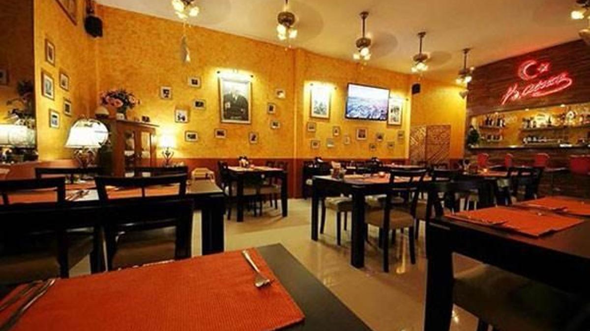 İki Türk dünyanın öbür ucunda restaurant işletiyor