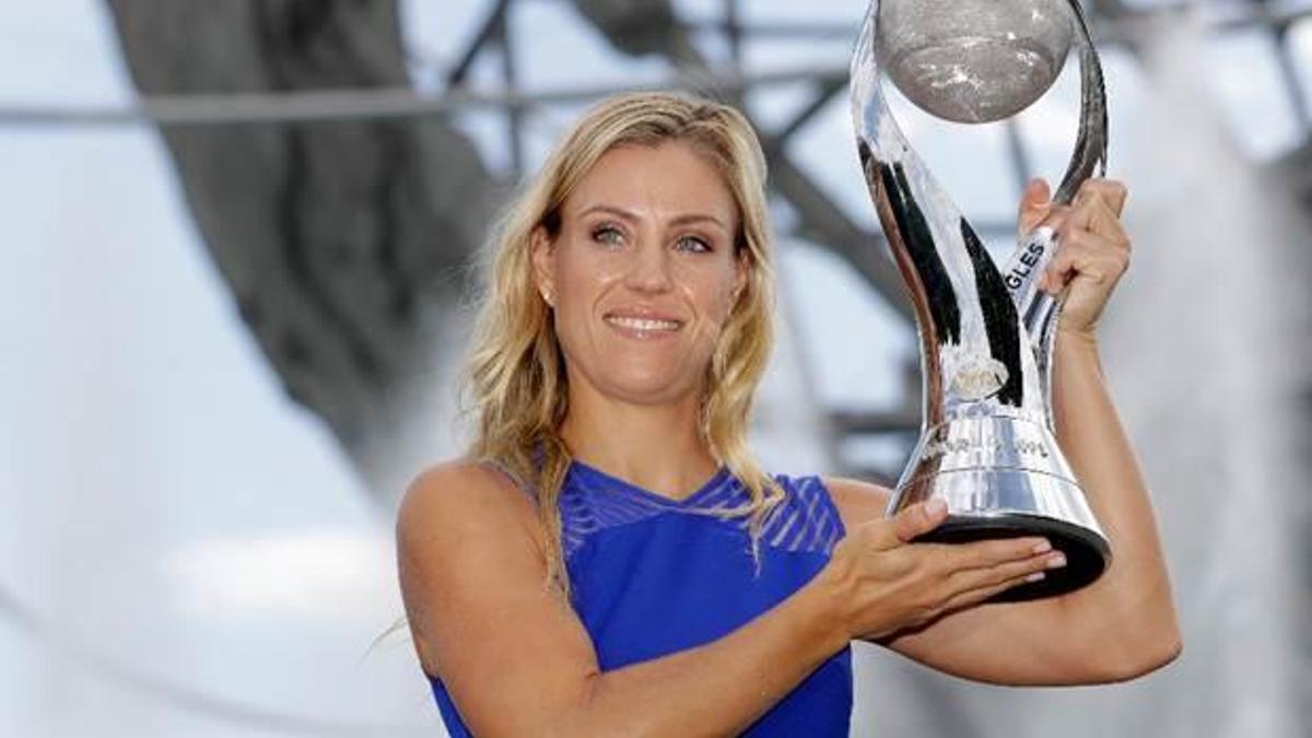 Angelique Kerber zirveye oturdu!