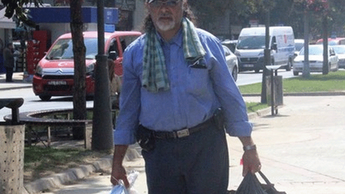 İranlı eski bakanın oğlu sokaklarda yaşıyor