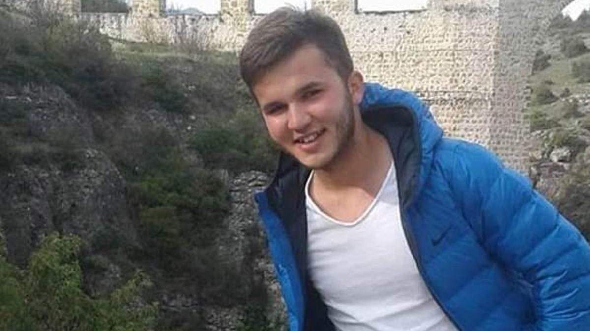 Maganda kurşunu yer sofrasında canını aldı