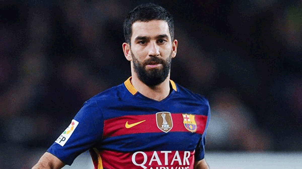 Arda Turan: "G.Saray'ın şampiyon olmasını istiyorum"