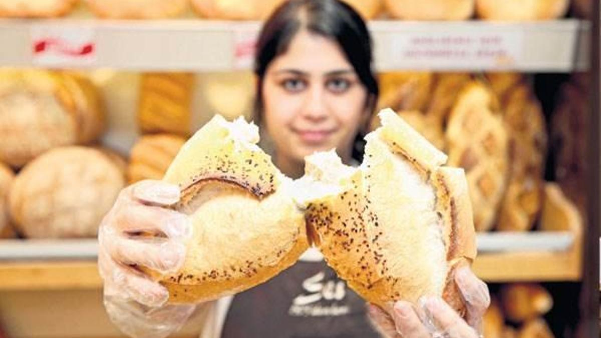 Ekmek marketten yine 3 taksitle alınabilecek