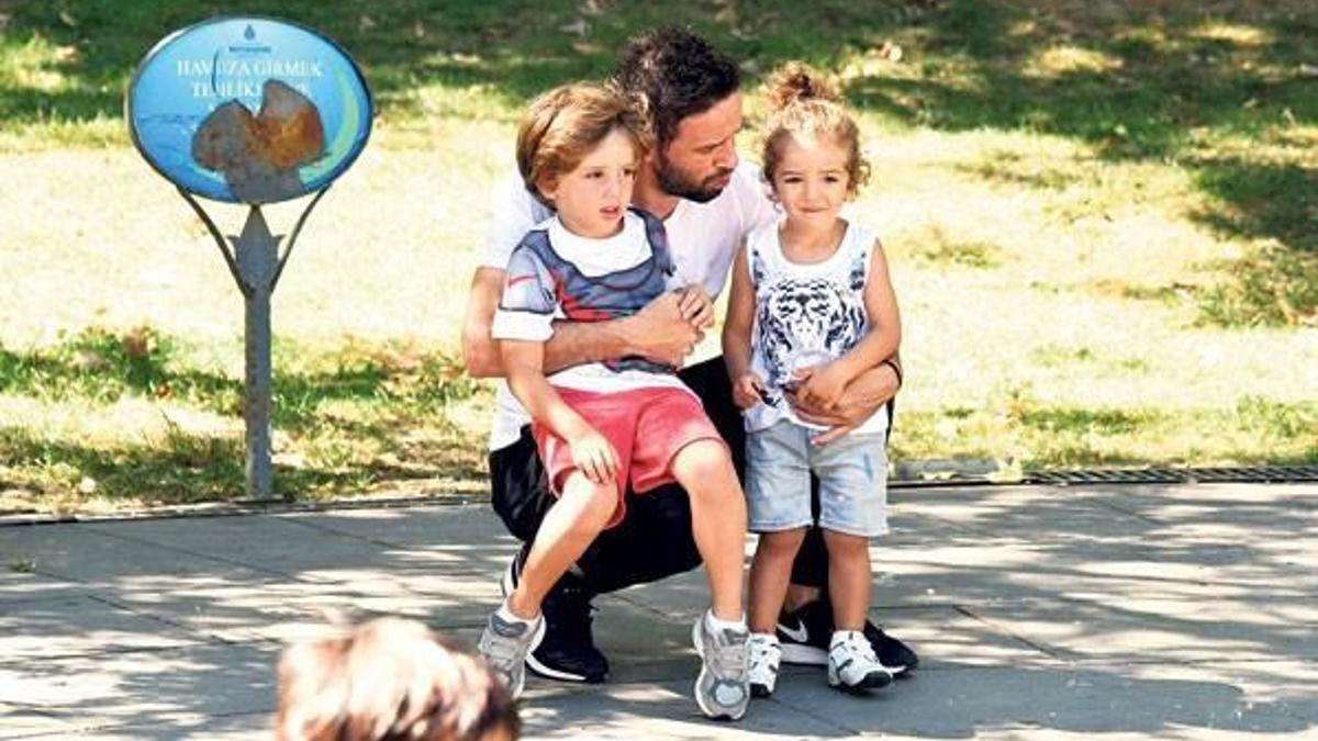 Çocukluğuna döndü