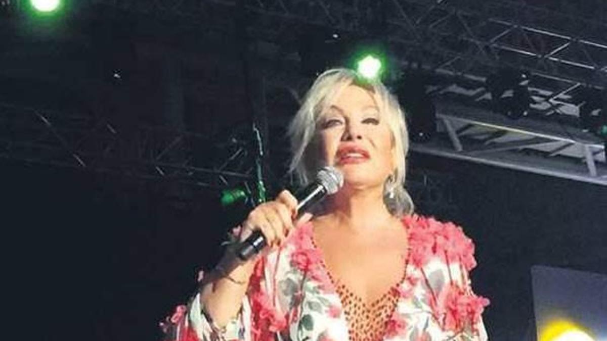 Emel Sayın'ın bu gözyaşları eski aşkı Tarık Akan için!