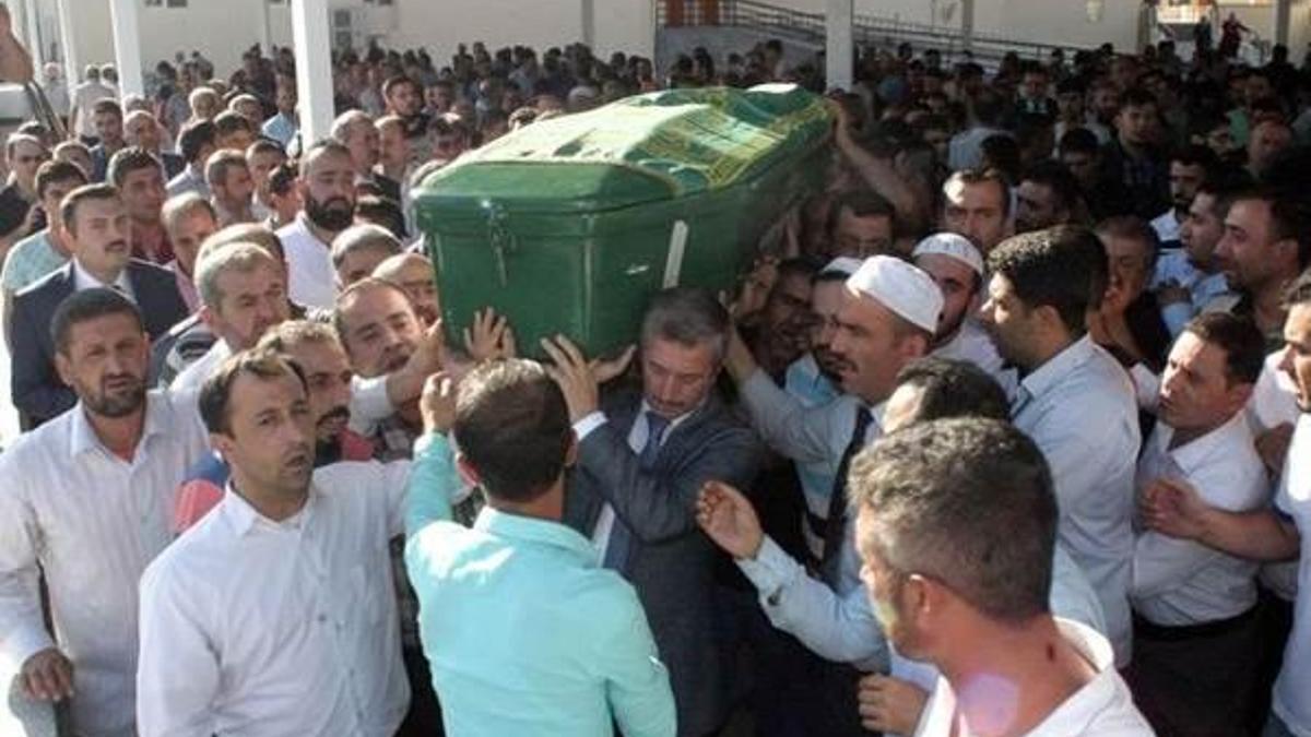 Türkiye'nin en genç ikinci muhtarı hayatını kaybetti
