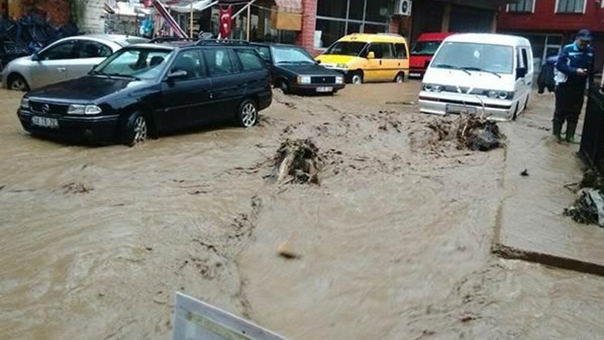 Trabzon ve Giresun'da şiddetli yağış