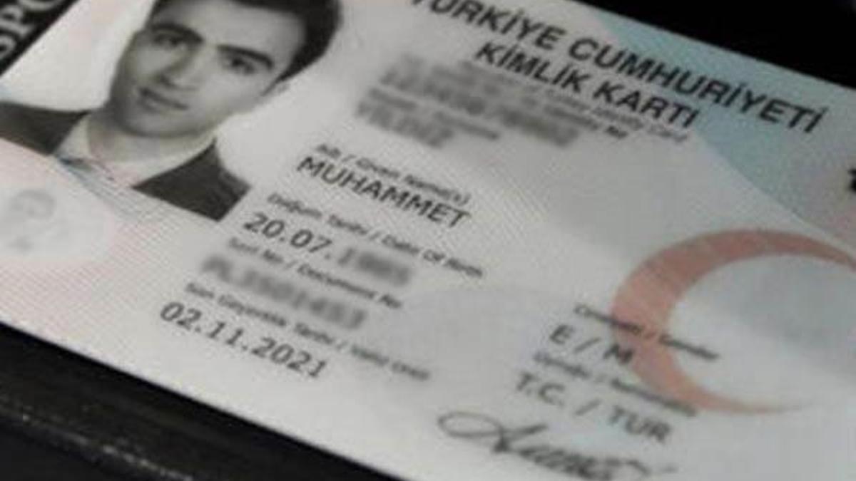 Yeni pasaport geliyor