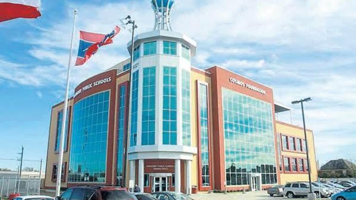 ‘Gülen okullarına baskı artıyor’
