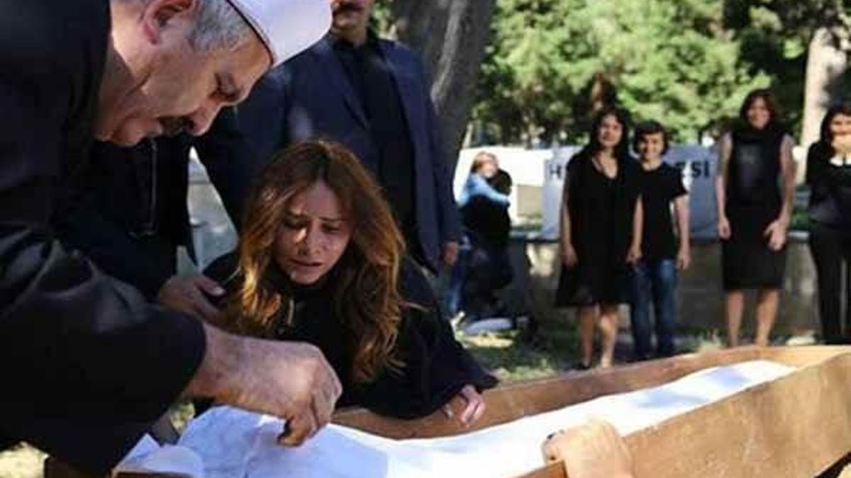 Poyraz Karayel'in oyuncu kadrosunda sürpriz isim!