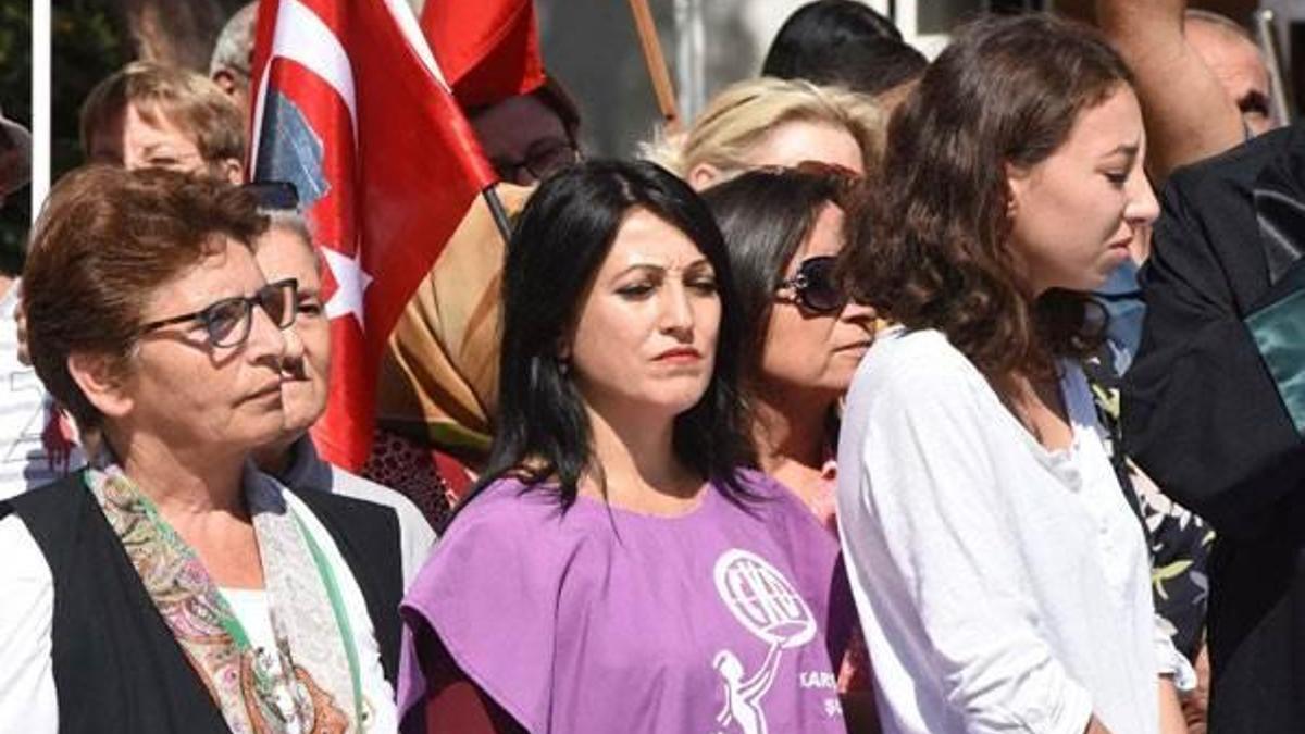 'Andımız'a kızan müdür hakkında suç duyurusu
