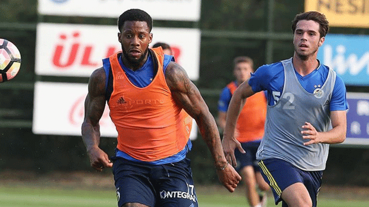 Fenerbahçe'nin Ankara kafilesinde iki Hollandalı futbolcu yok