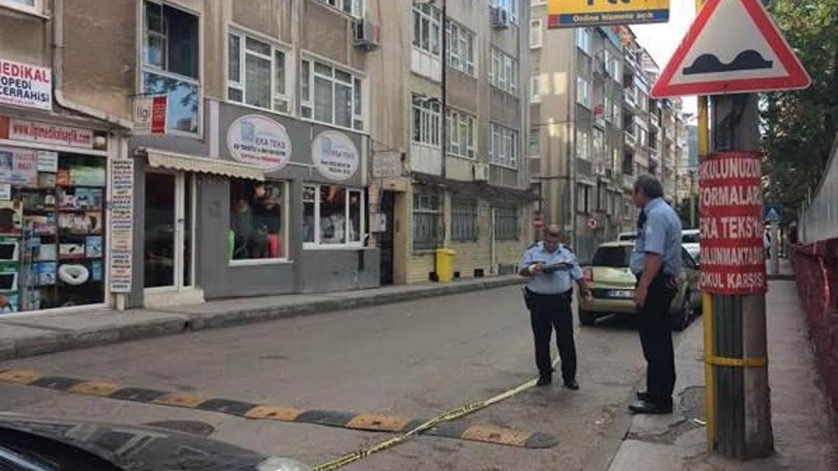 Bursa'da 1 kişiyi döven 4 şüpheli polisle çatıştı