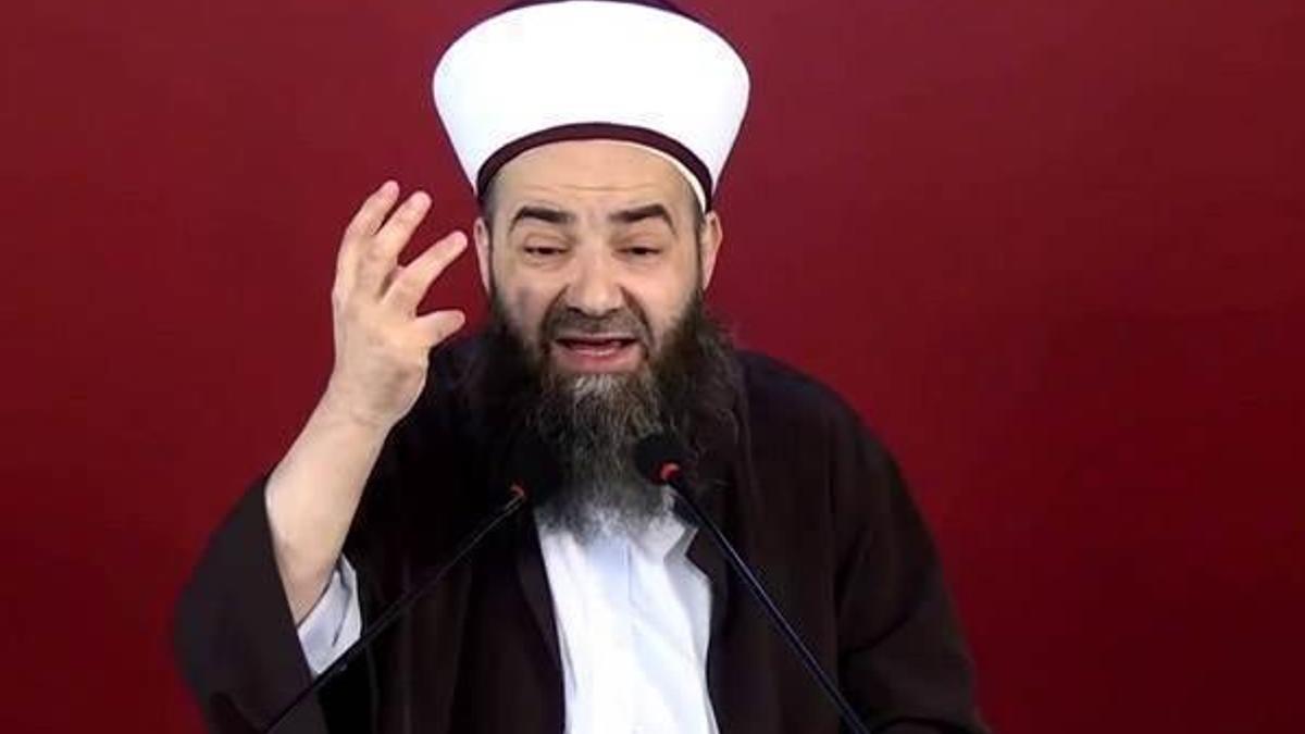 Cübbeli Ahmet çok kızdı! Frenleri patlamış
