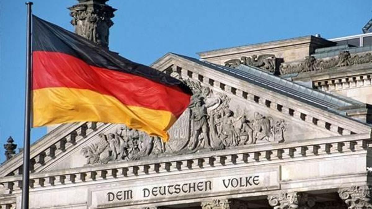 Alman basını: 3 Türk diplomat iltica başvurusunda bulundu