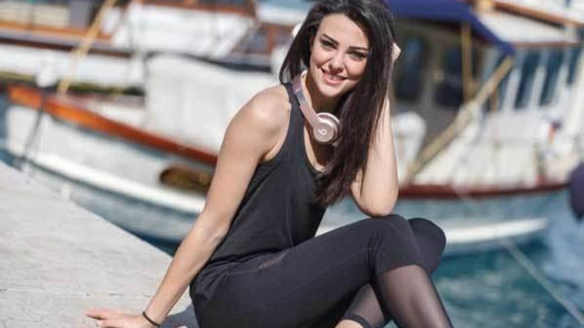 Tuvana Türkay kimdir?
