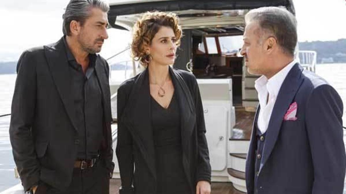 Paramparça 75. bölüm fragmanında Cansu'nun durumu ortaya çıkıyor!