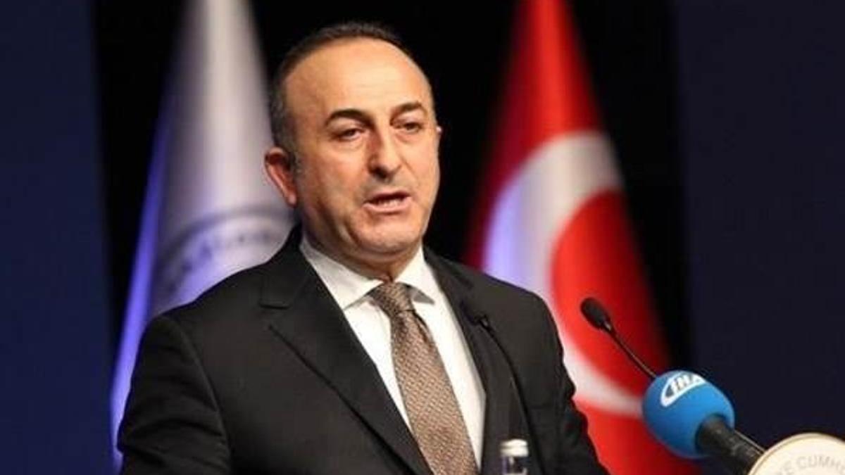 Malezya'daki FETÖ üyesi 3 teröristi teslim aldık