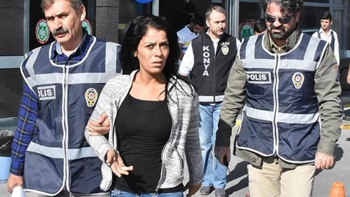 Teyzesinin evine hırsız gönderdi!