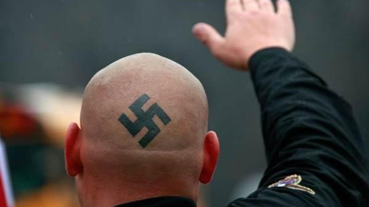 Almanya'daki cinayette Neonazi şüphesi