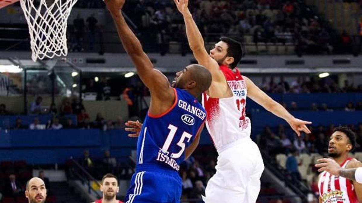 Anadolu Efes'te kriz! 'Herkes ayağını denk almalı'