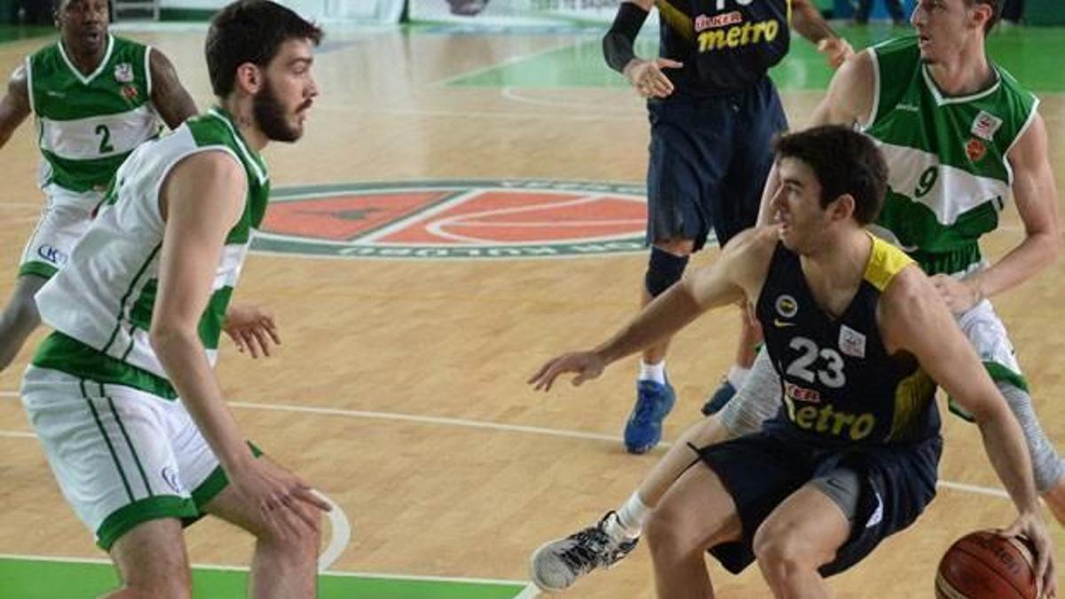 Efes, Balıkesir'i rahat geçti