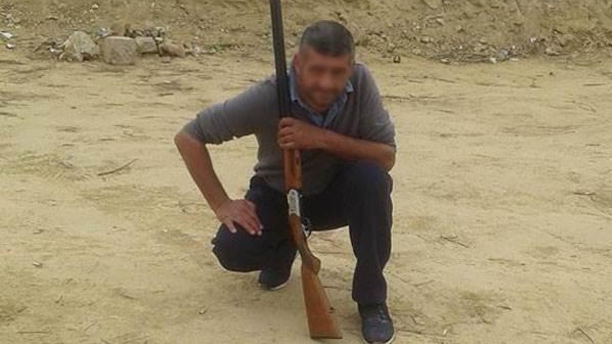 Sosyal medyadan helallik isteyip kendini vurdu