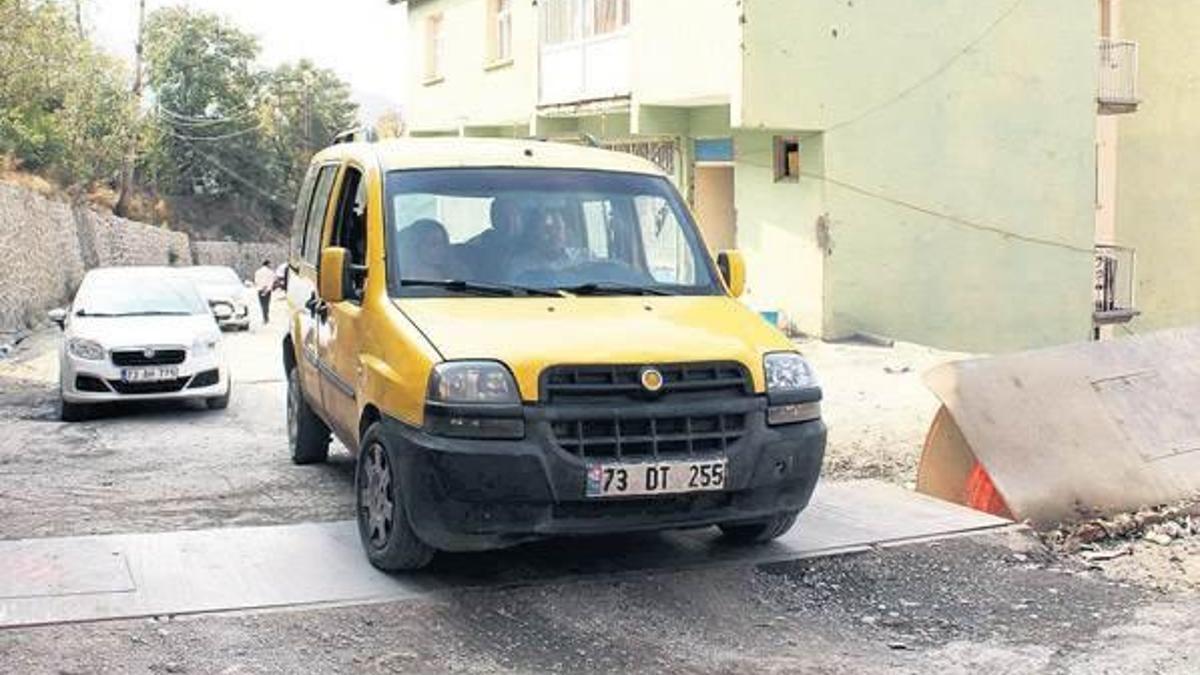 İlçenin 4 girişine bariyerli koruma
