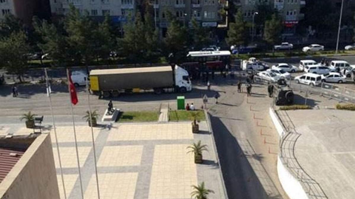 İstedikleri kalabalığı toplayamadılar