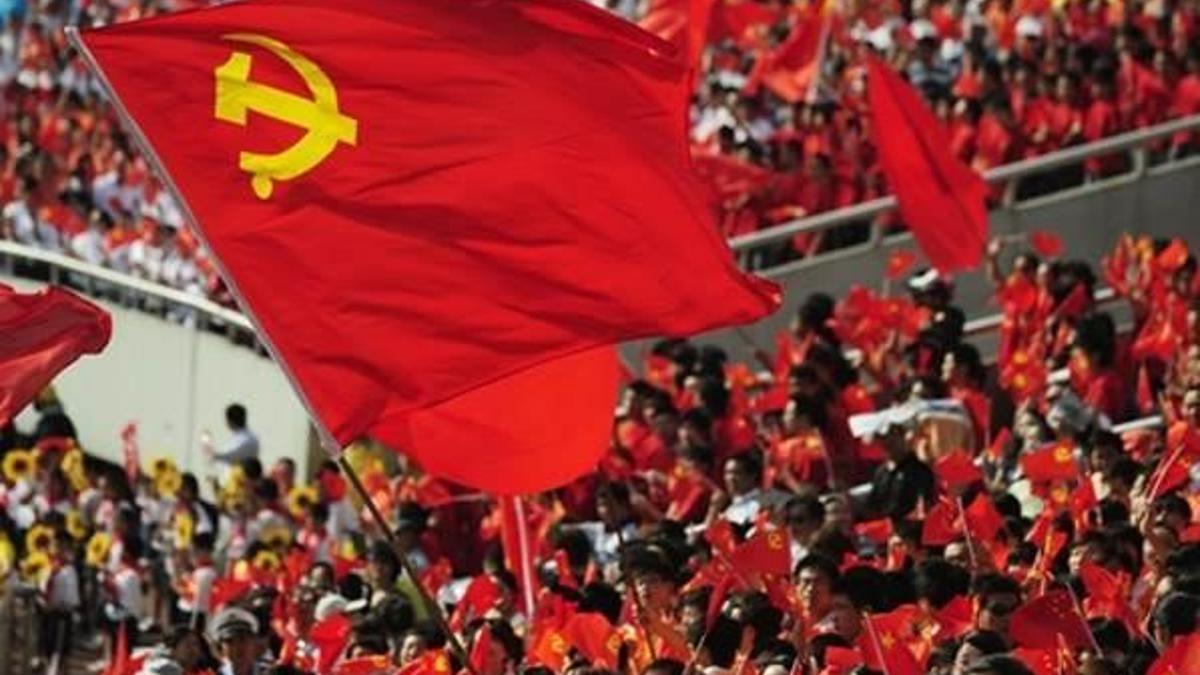 Komünist Parti'de 4 üst düzey ihraç edildi