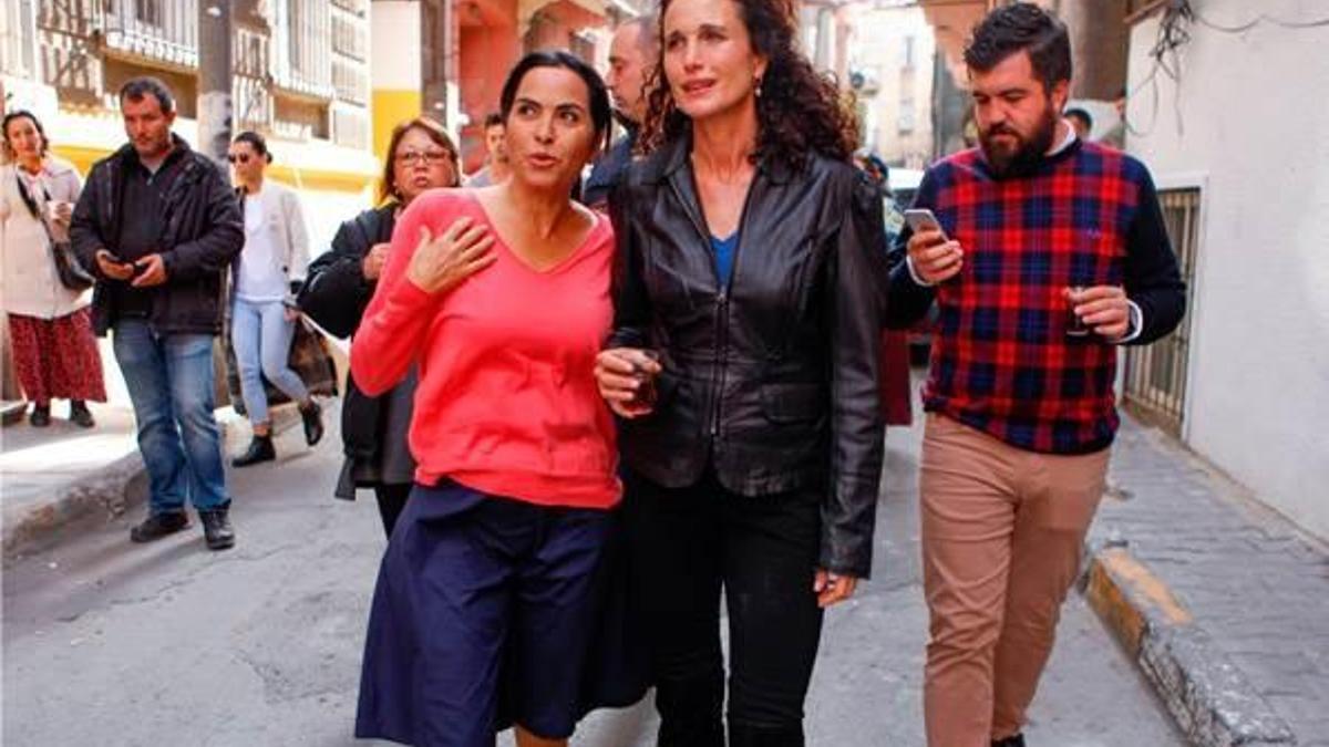 Dünyaca ünlü oyuncu Paramparça'nın setinde