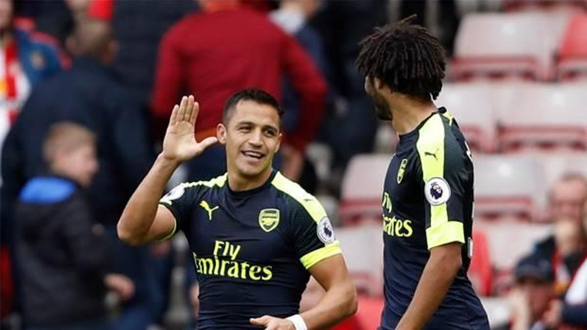 Arsenal Giroud ile güldü