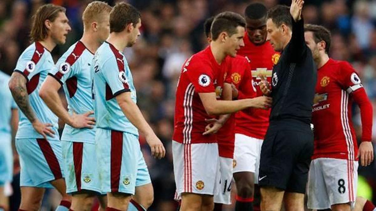 Manchester United dünyaları kaçırdı!