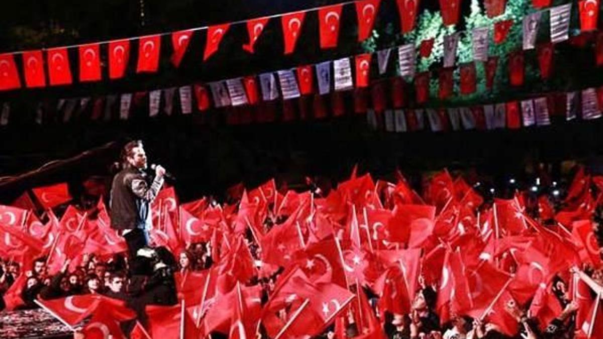 Kenan Doğulu'yla Ankara tek yürek!