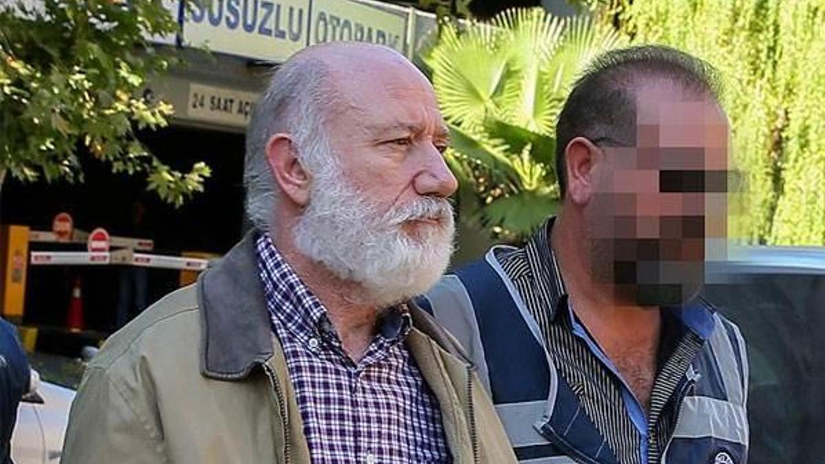 Tuğamiral Arabacı tutuklandı