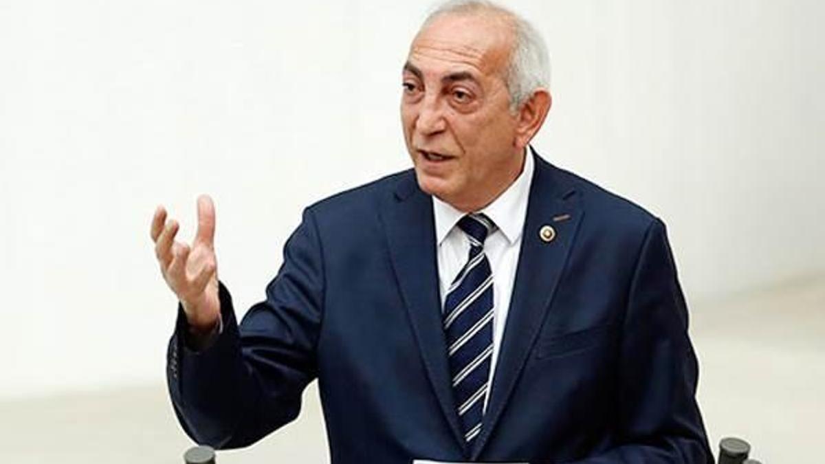"FETÖ elebaşının iadesi 5 yılı bulabilir"