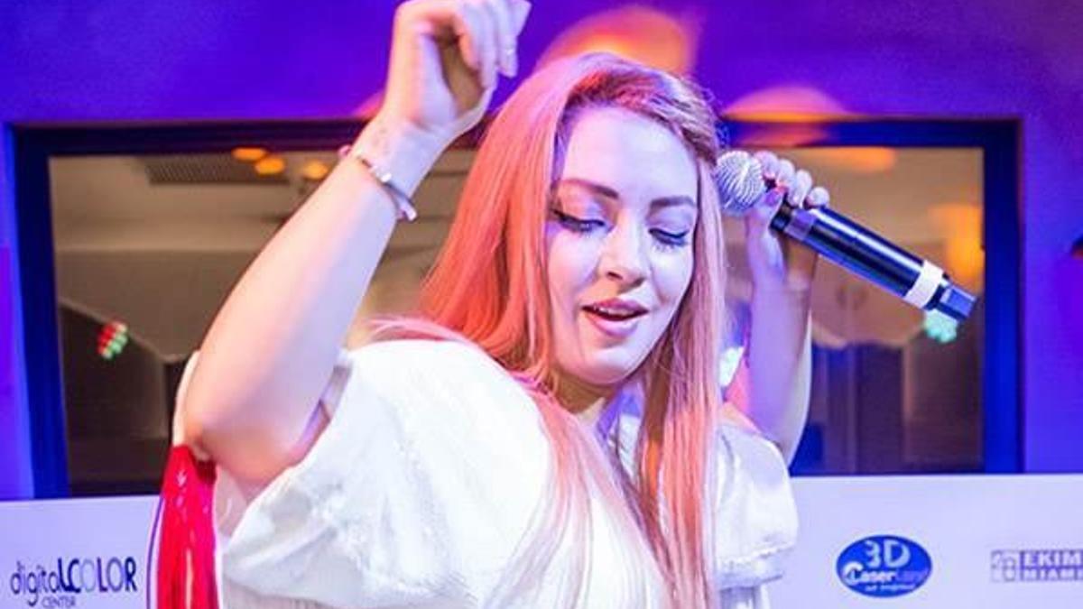Üç Grammy ödüllü Lu Diaz'dan Ece Seçkin'e albüm teklifi