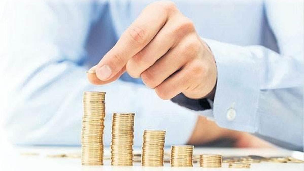 Bütçe açığı 3 trilyon rubleye yükseldi!
