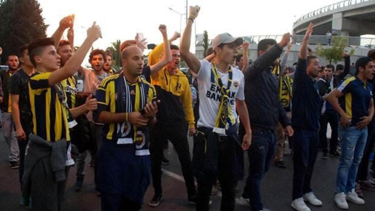 Fenerbahçe taraftarından Ali Koç tezahüratı!