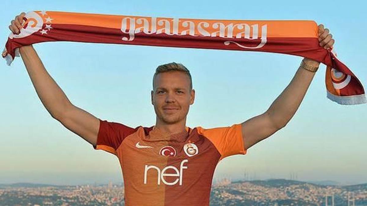 Artık oynamalısın Sigthorsson
