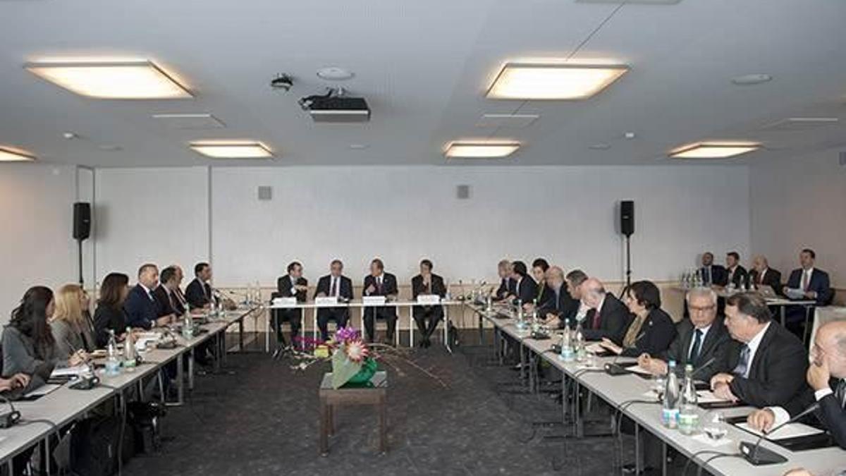 Kıbrıs müzakerelerinde anlaşma arayışı devam ediyor!