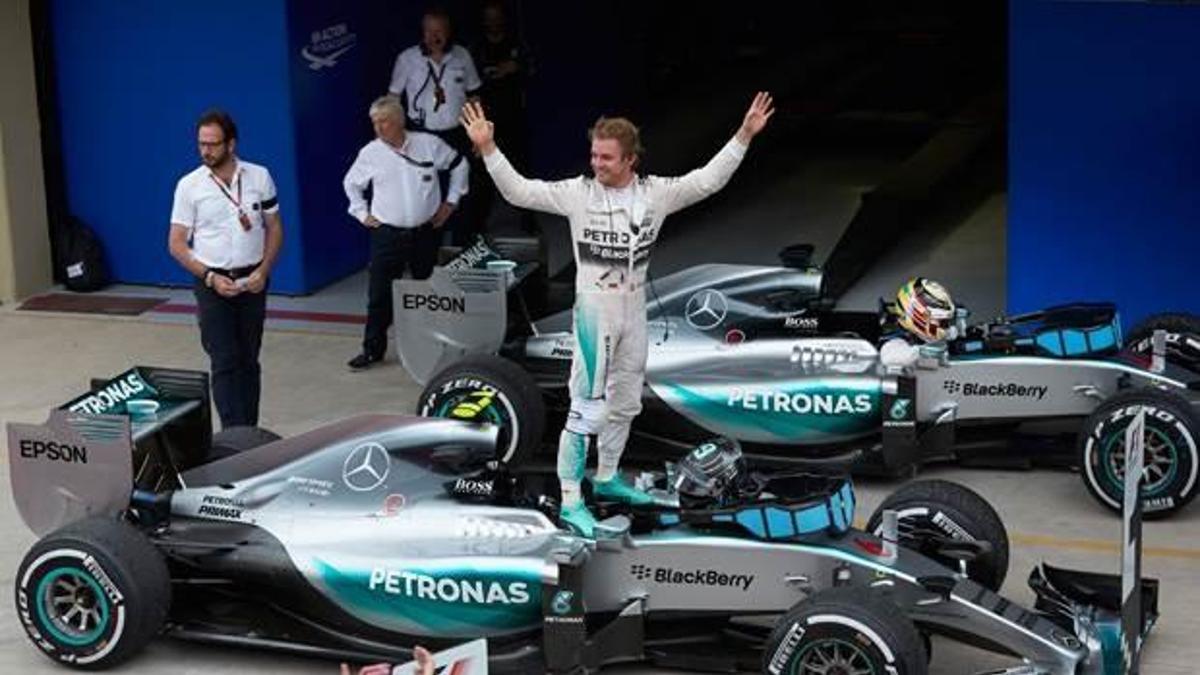 Rosberg ilk şampiyonluğuna çok yakın