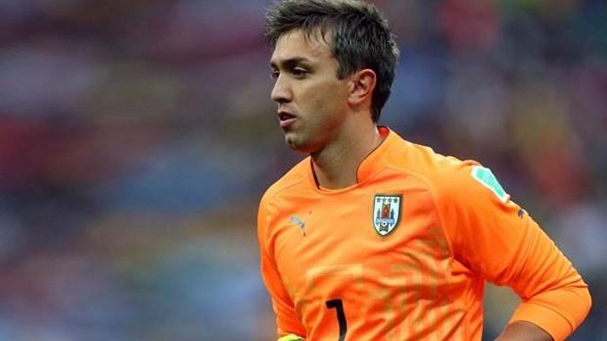 Muslera'nın kariyeri yollarda geçiyor