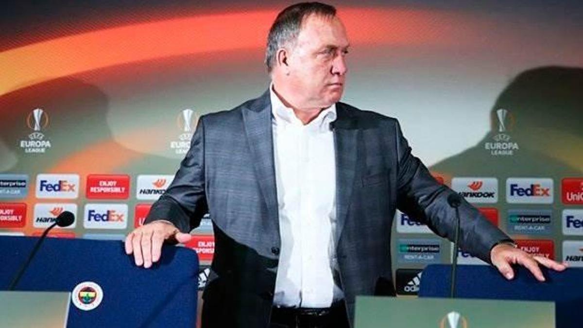 Advocaat ateş püskürdü: Böyle anlaşmamıştık...