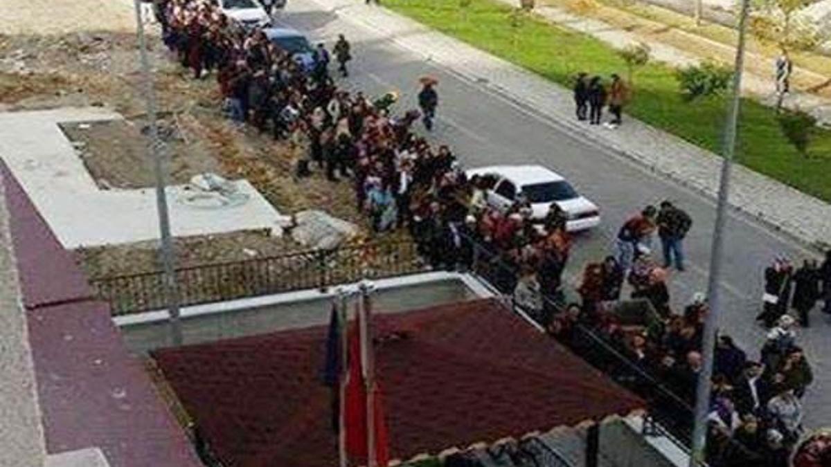 Isparta'da 3 bin 500 kişilik iş kuyruğu