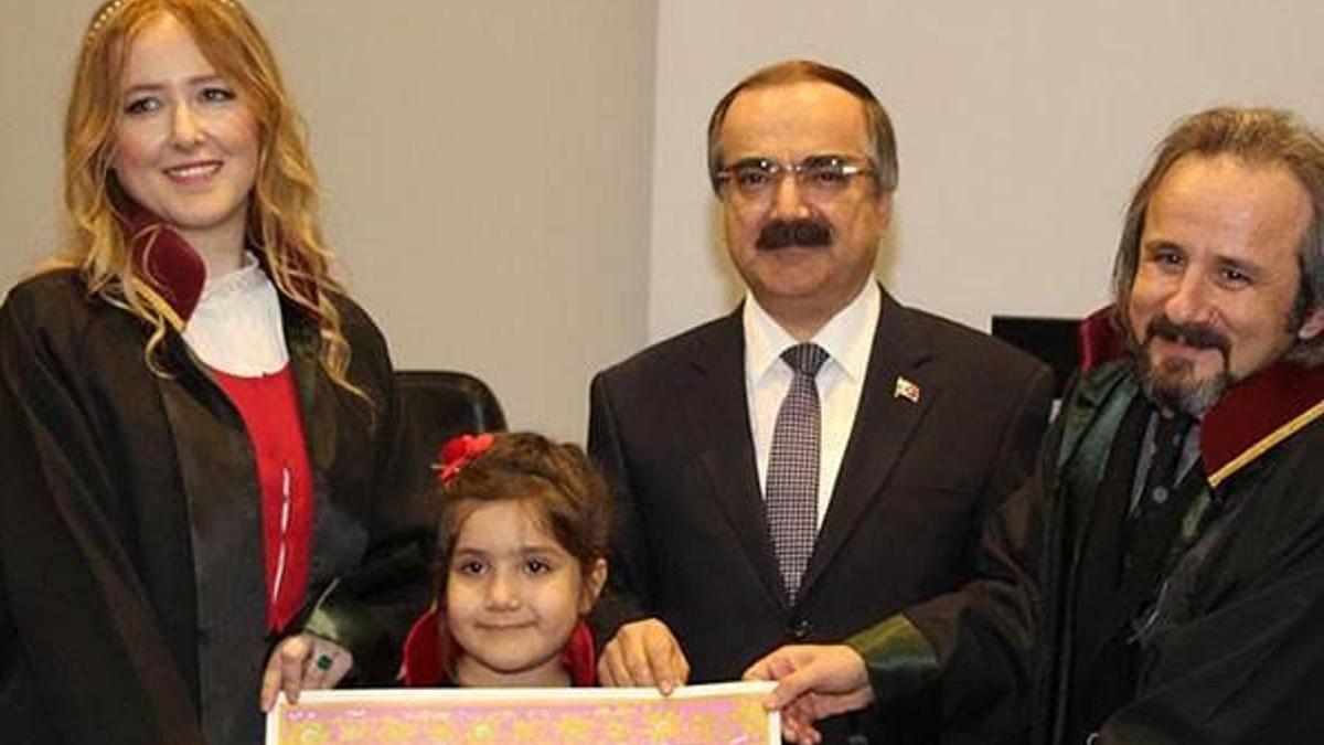 Sakarya Valisi Coş’un eşi avukat oldu