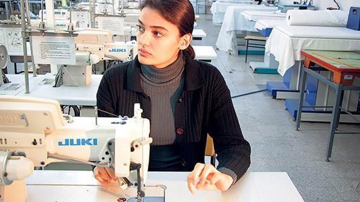 Overlokçu Merve