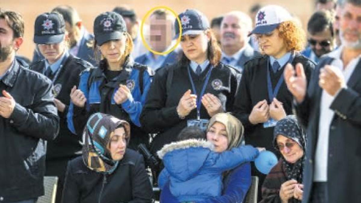 Bir de gözyaşı dökmüş