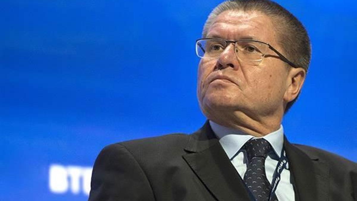 Gözaltındaki Bakan'ın yerine geçebilecek isimler tartışılıyor!
